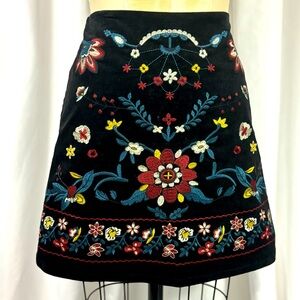 Miami Blacl Embroidered Western Boho Corduroy Mini Skirt Small
